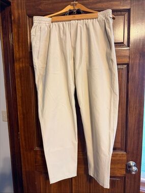 Lululemon Men's Cream Elastic-Waist Chinos